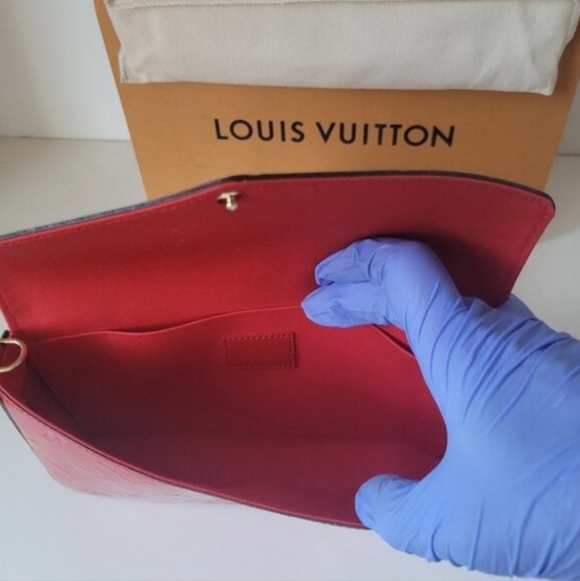 Louis Vuitton Red Felicie Pochette Bag - Picture 13 of 15